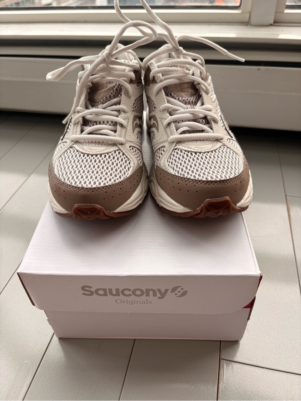 Saucony Ride Millenium Womens 7.5 Mens 6 brand new